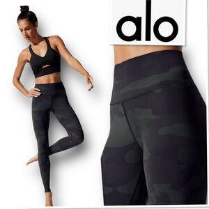 ALO YOGA High-waist Vapor Legging In Black Camouflage Size XS